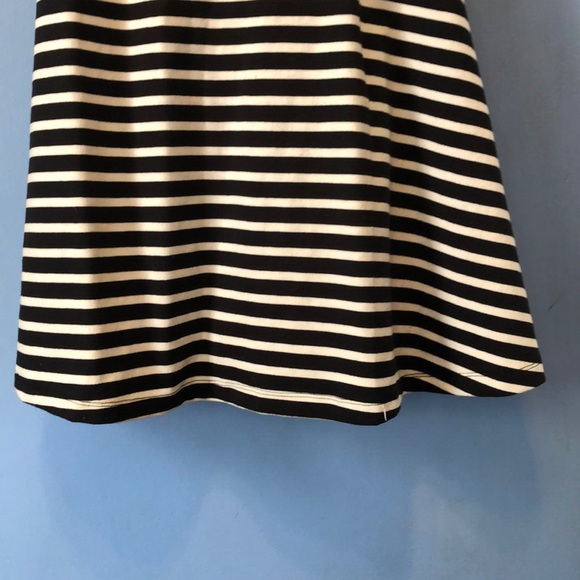 Black and White Dress - Picture 3 of 3